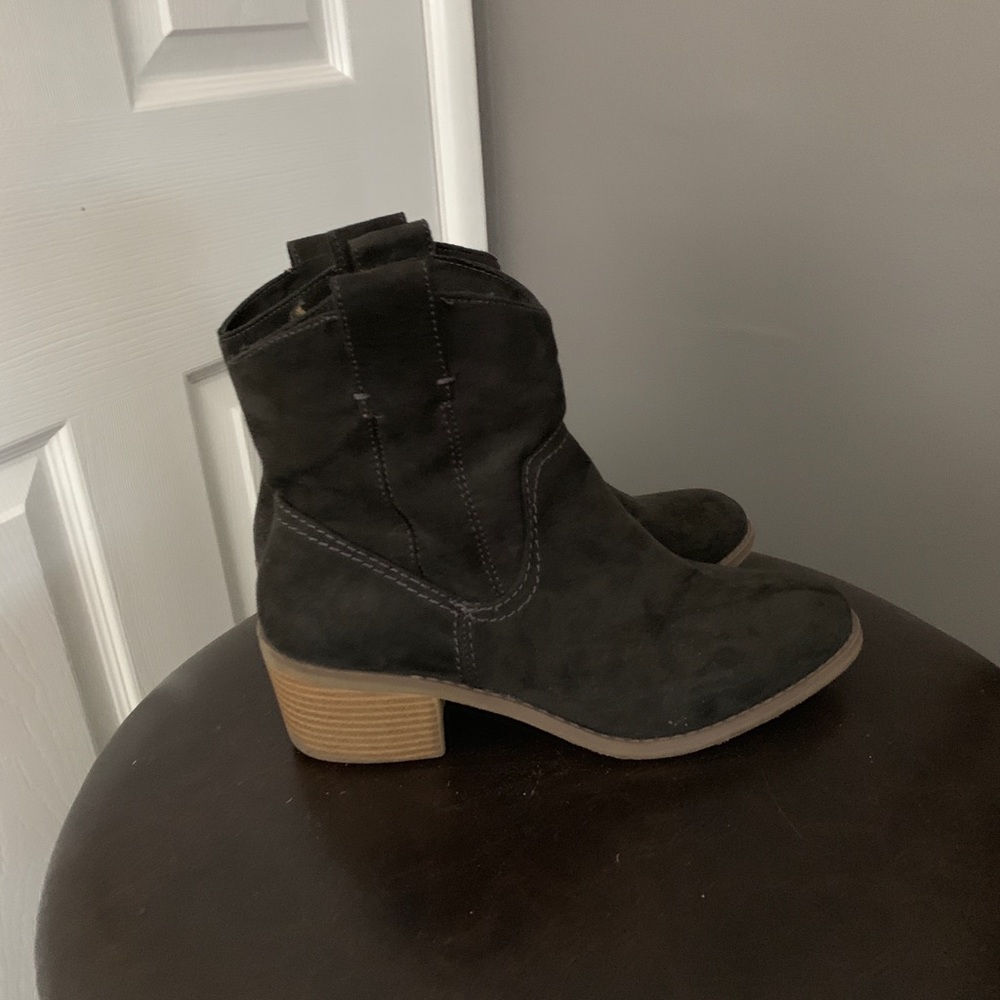 Booties - Picture 2 of 4